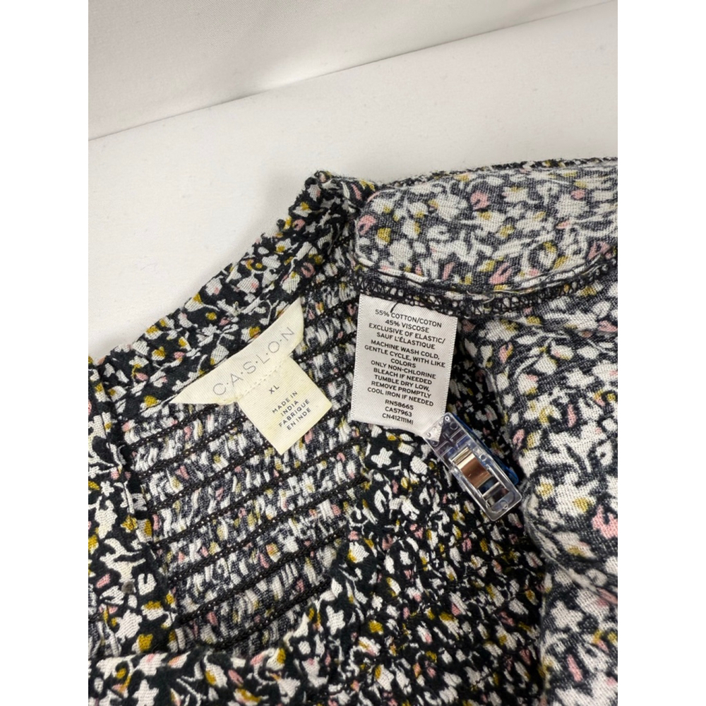 Women's CASLON Smocked Floral Print Sleeveless Top Black/White Size XL - Picture 8 of 8